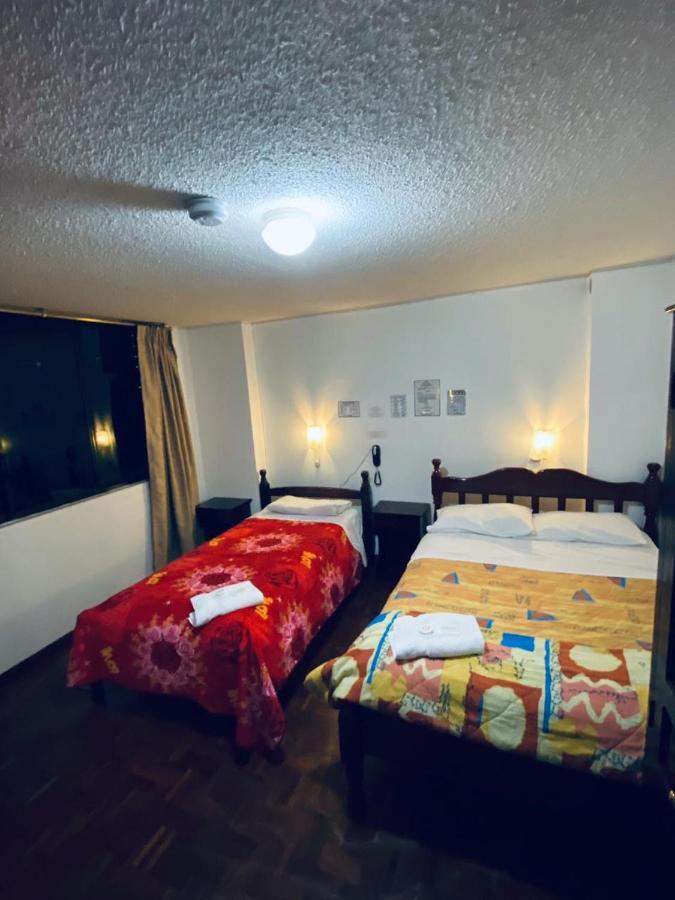 Hotel Margarita Inn Alameda Кіто Екстер'єр фото